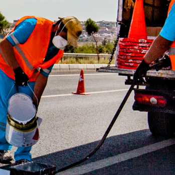 LineStil® Thermo Extrude Thermoplastic Road Marking Paint