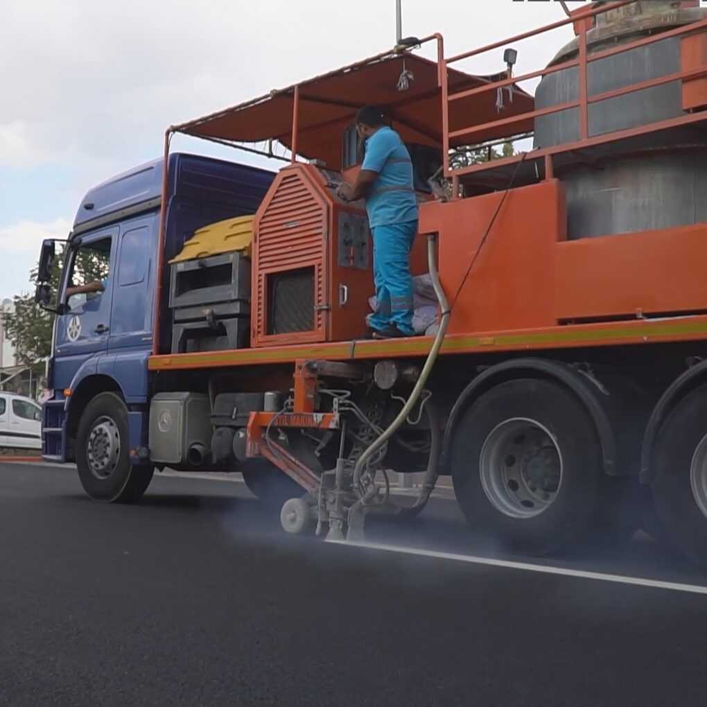 LineStil® Thermo Spray Thermoplastic Road Marking Paint