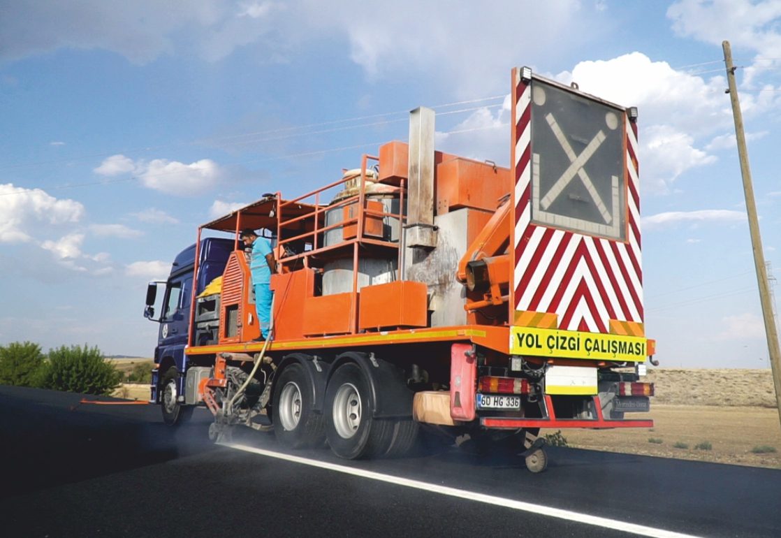 Thermoplastic Road Marking: High-Performance Solutions